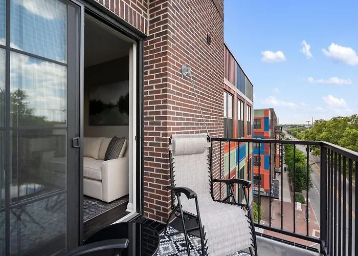 View Designer Elevator Covered Parking *